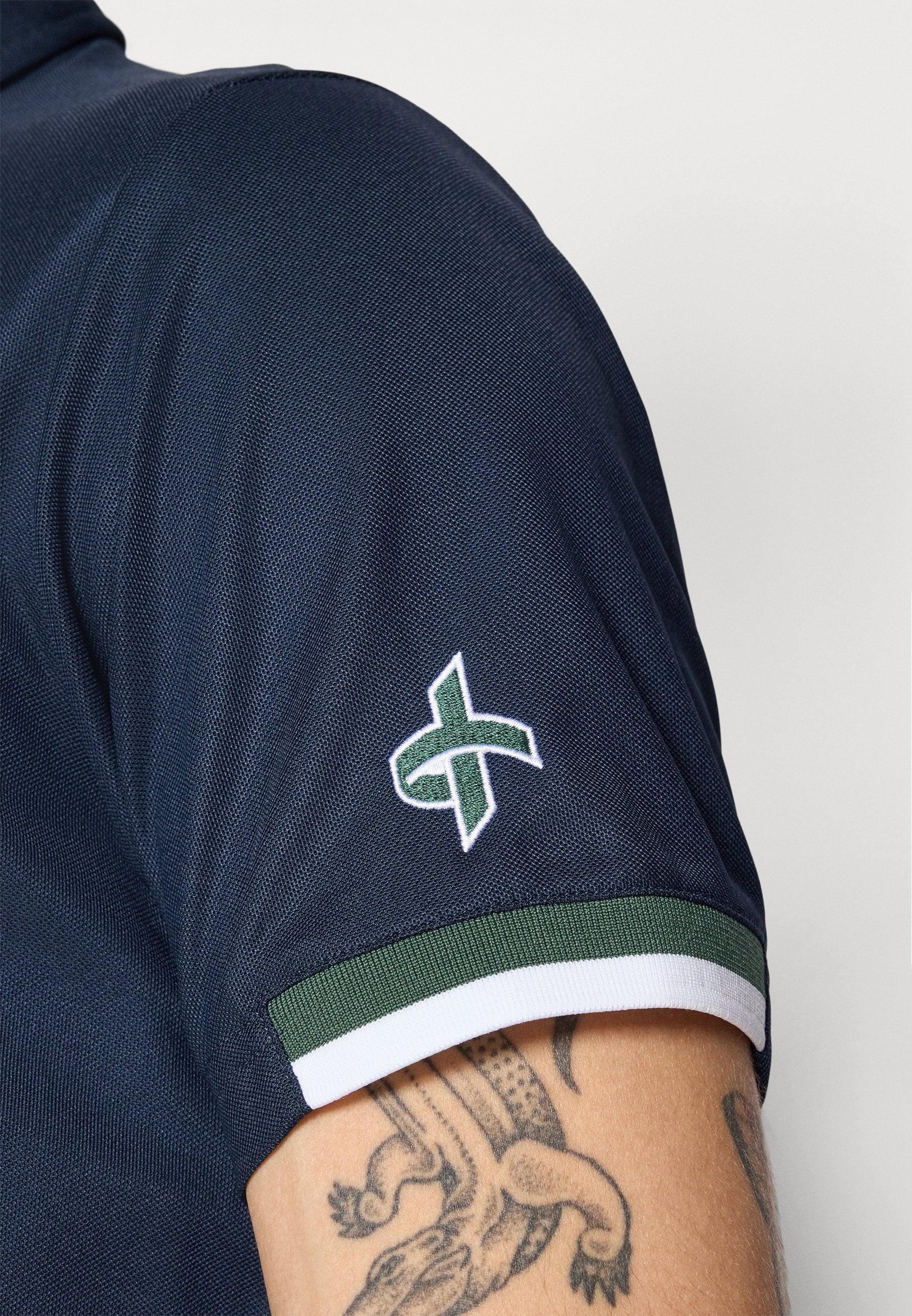 Cross Sportswear CHRIS