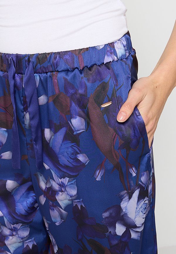 Ted Baker ISLA