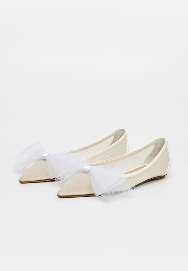 Stuart Weitzman BLUSHING