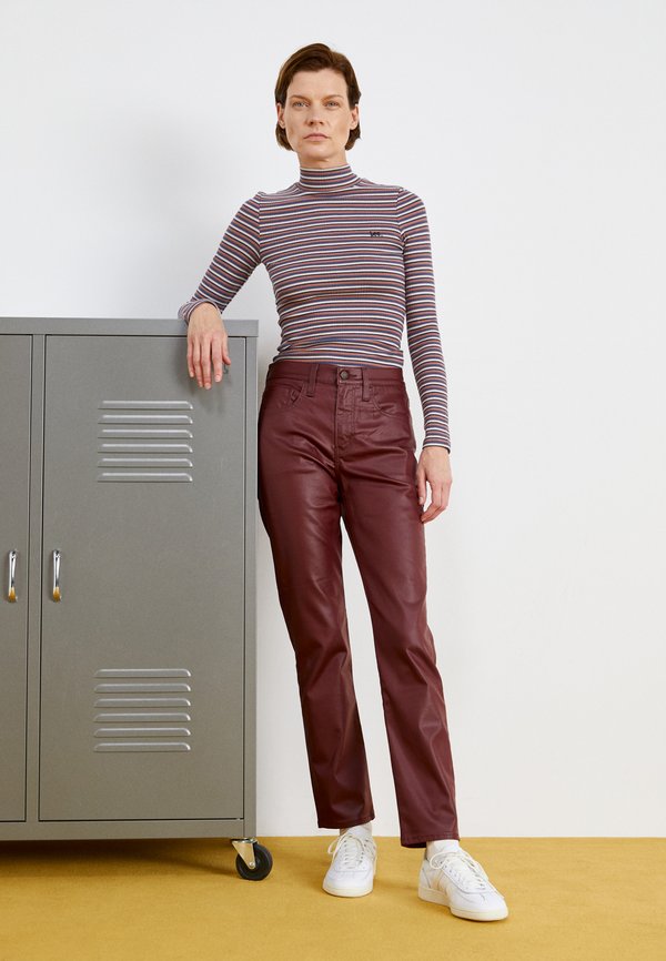 Levi's® 724™ COATED STRAIGHT