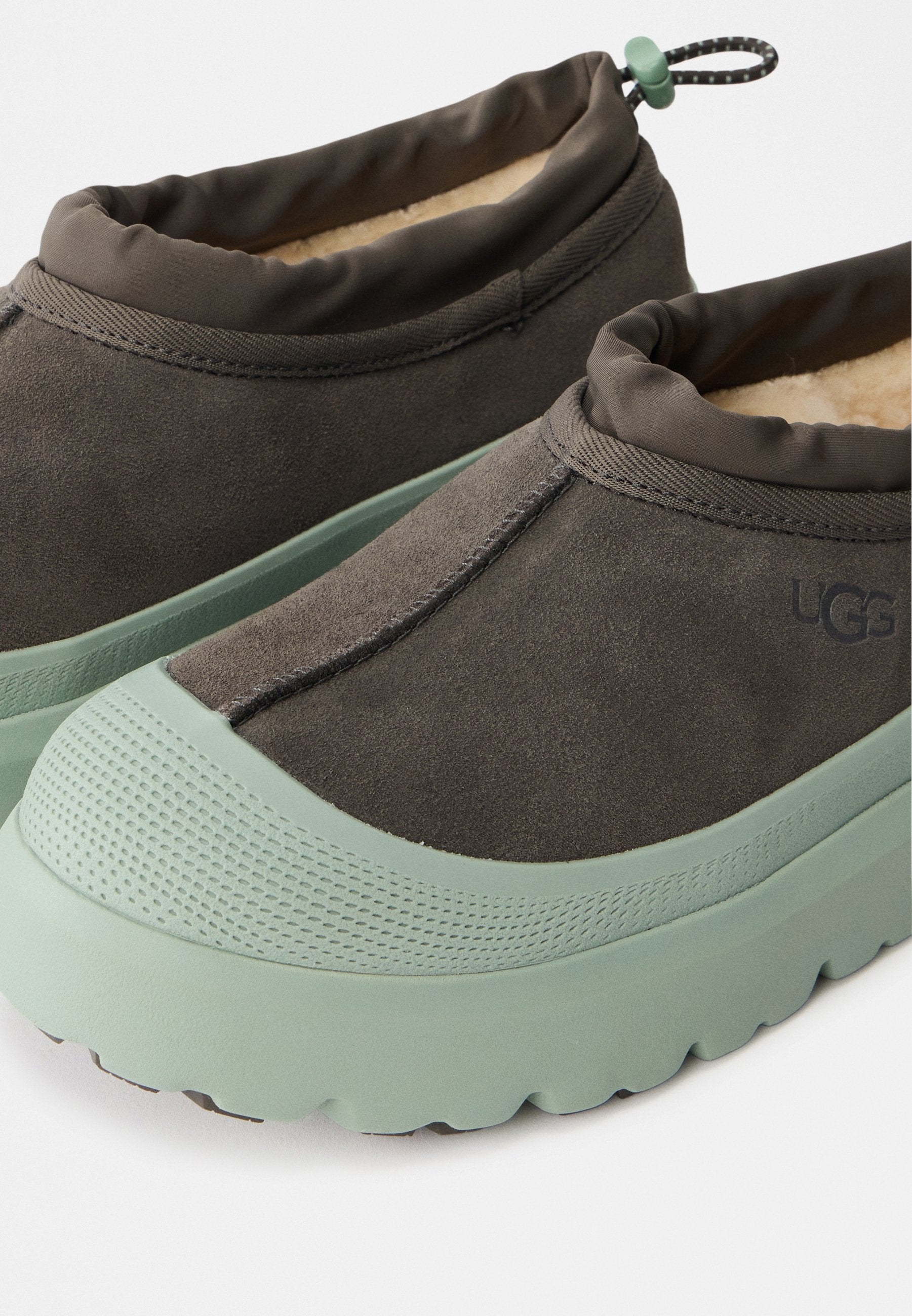 UGG TASMAN HYBRID UNISEX