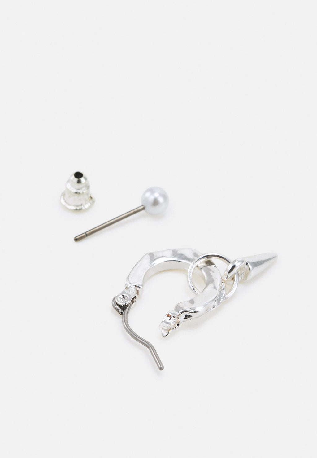 Uncommon Souls KEY AND FLAME EAR PARTY UNISEX 9 PACK