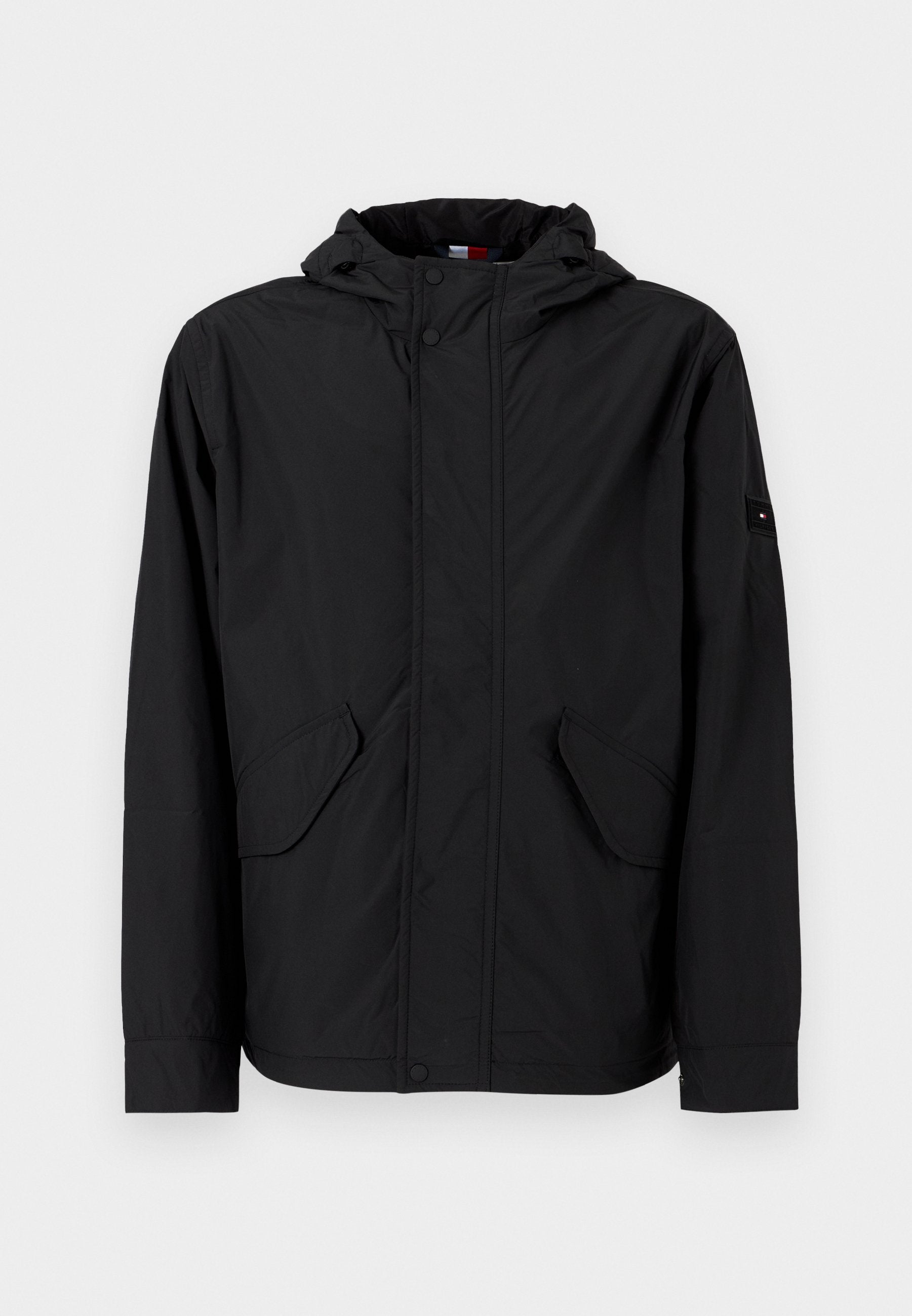 LIGHTWEIGHT PACKABLE HOODED JACKET Media 1