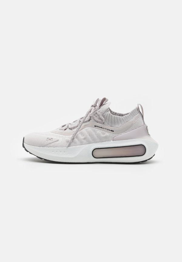 Under Armour PHANTOM 4