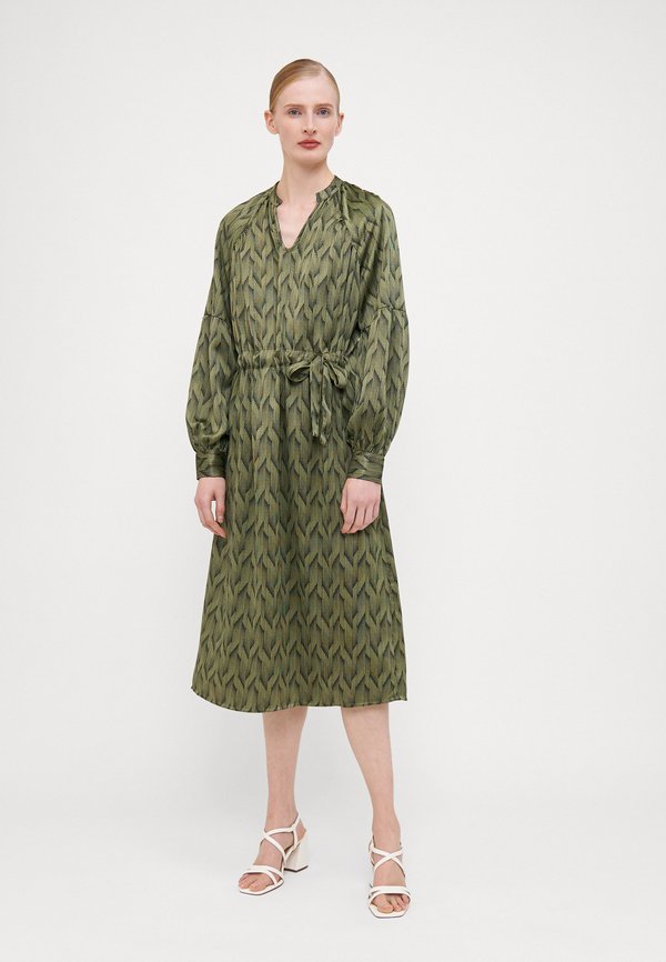 Vero Moda Tall VMLIVIA BALLOON CALF DRESS