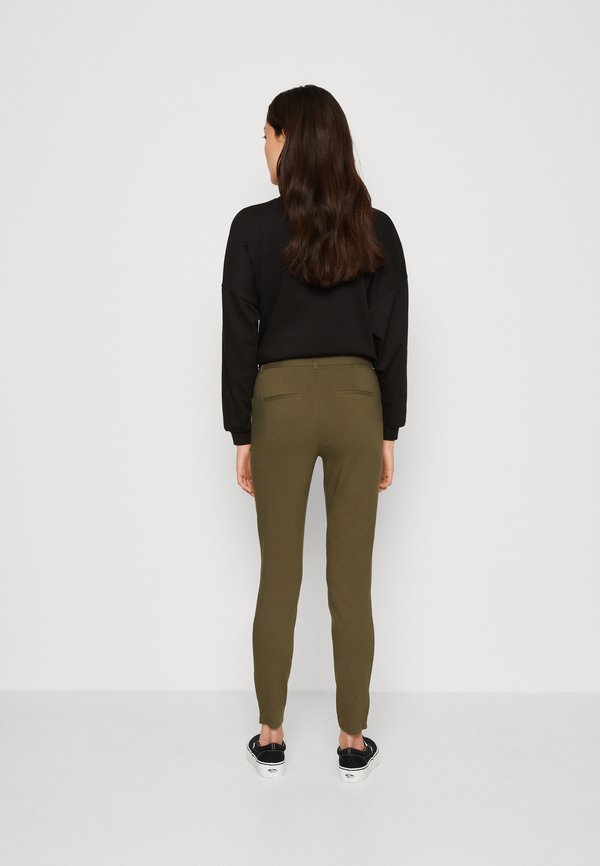 Vero Moda VMMILLE SLIM