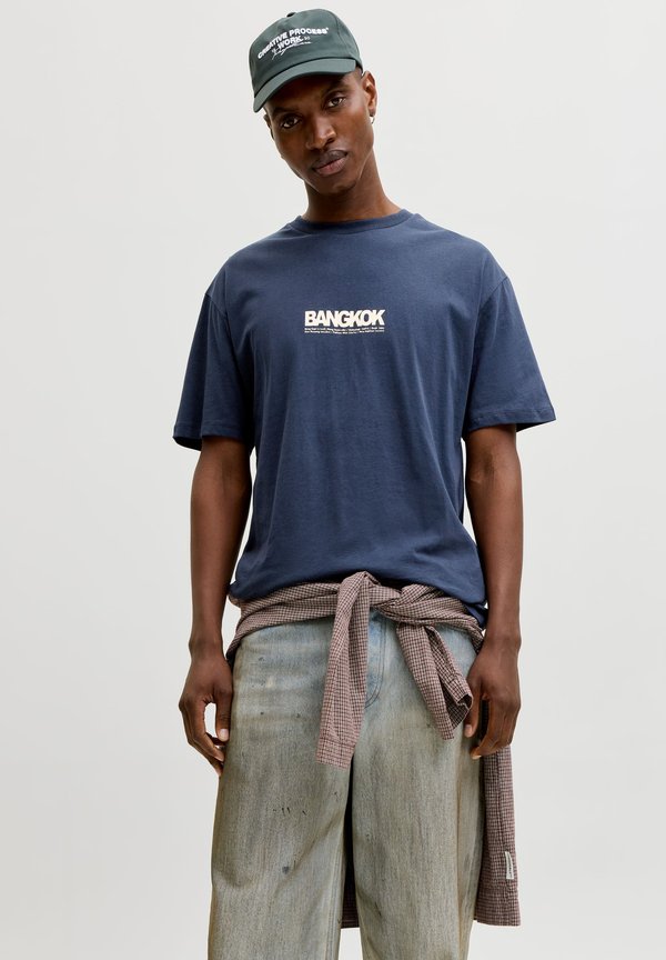 Jack & Jones T- - Print T-shirt - outer space