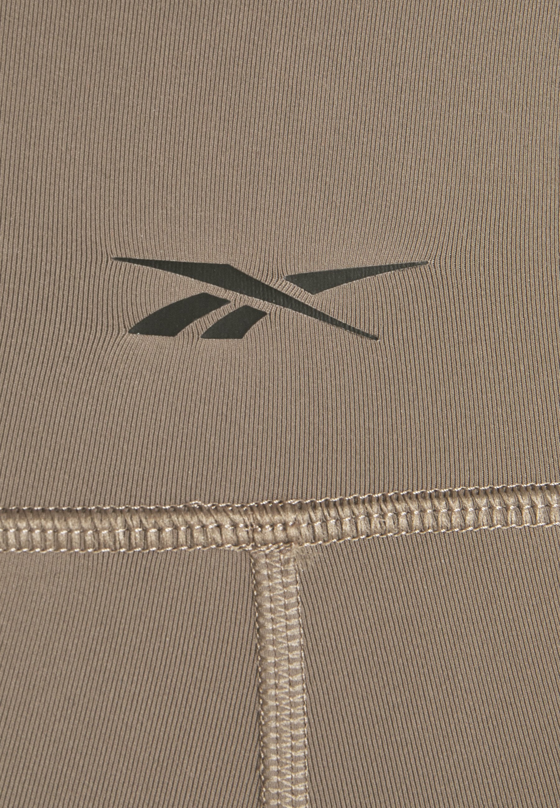 Reebok LUX MATERNITY SHORT