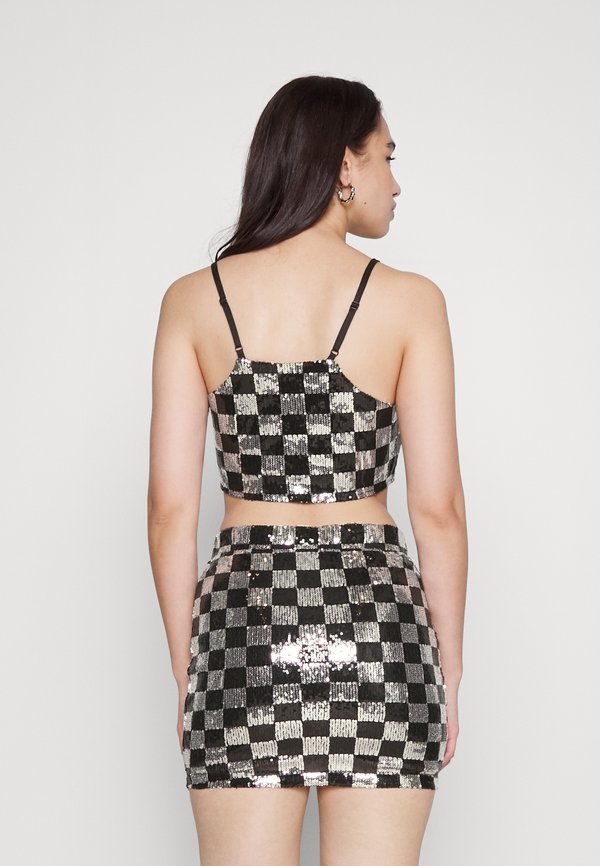 Noisy May NMMINDY  SEQUIN CROPPED TOP