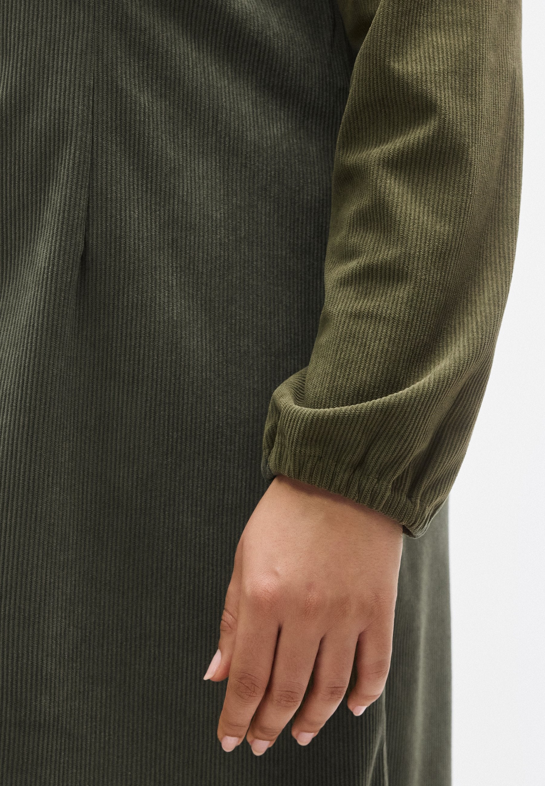 CARMAKINTA HOMA SHIRT KNEE DRESS Media 5