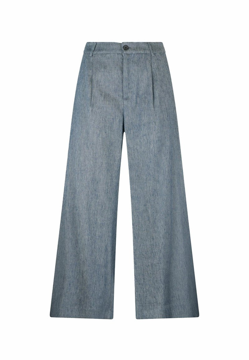 LIU JO Flared Jeans Media 1