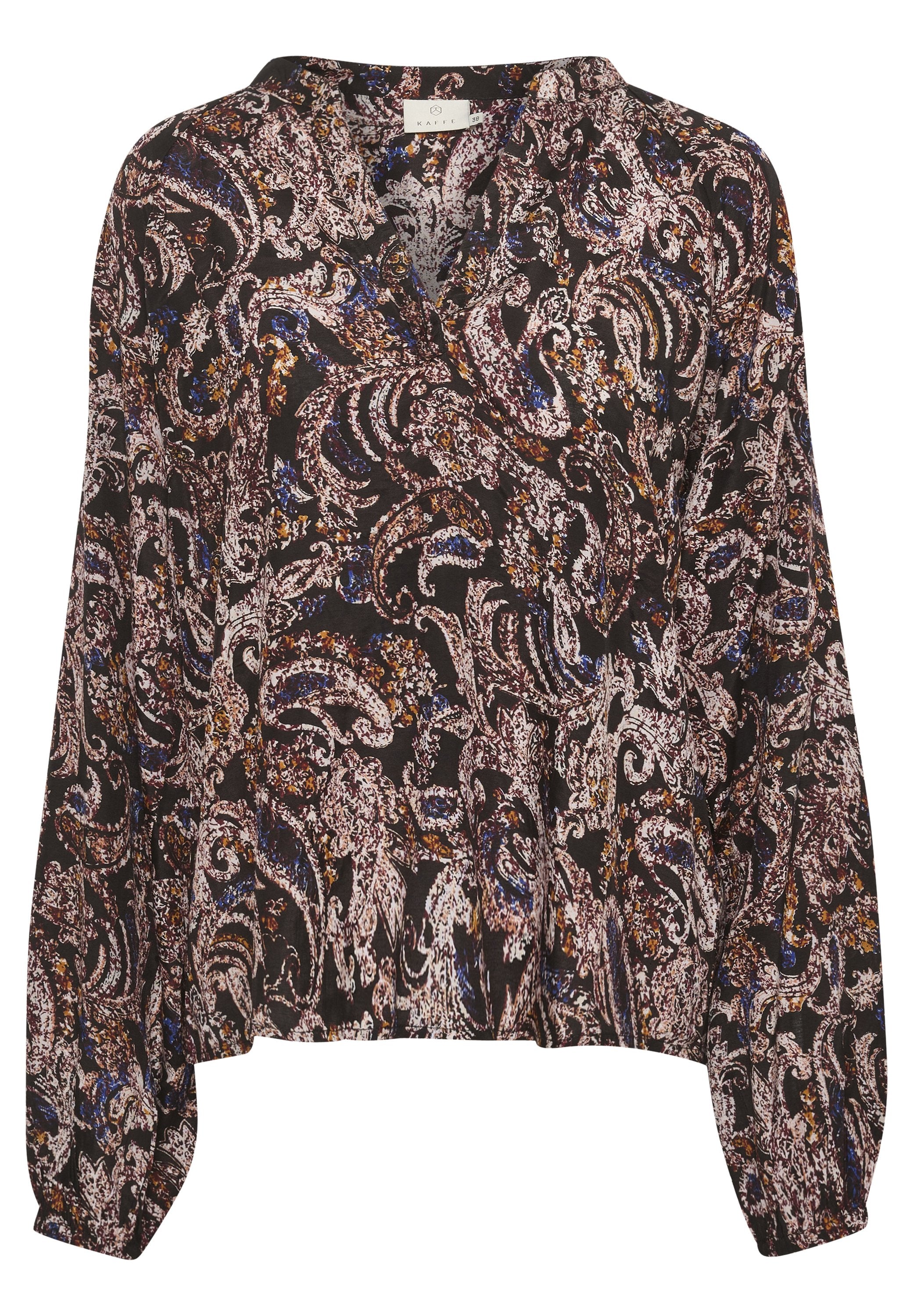 Langärmlige Bluse aus dunklem Stoff mit mehrfarbigem Paisleymuster, featuring einen V-Ausschnitt und gerafften Ärmeln für eine lässige Passform.