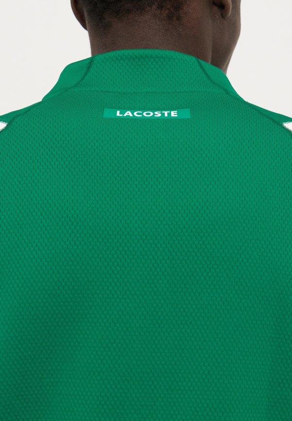 Lacoste Sport