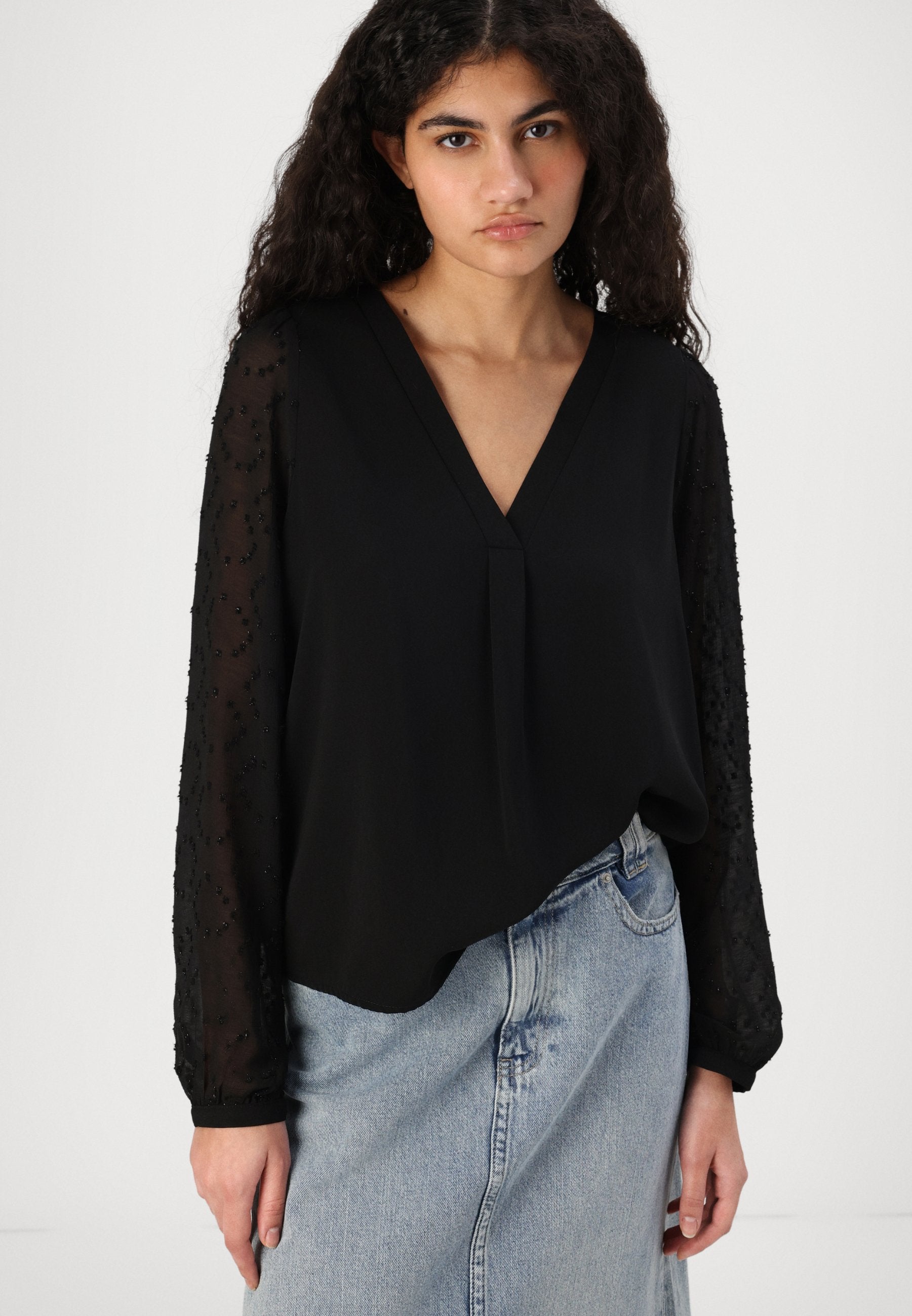 ONLY ONLMASJA V NECK