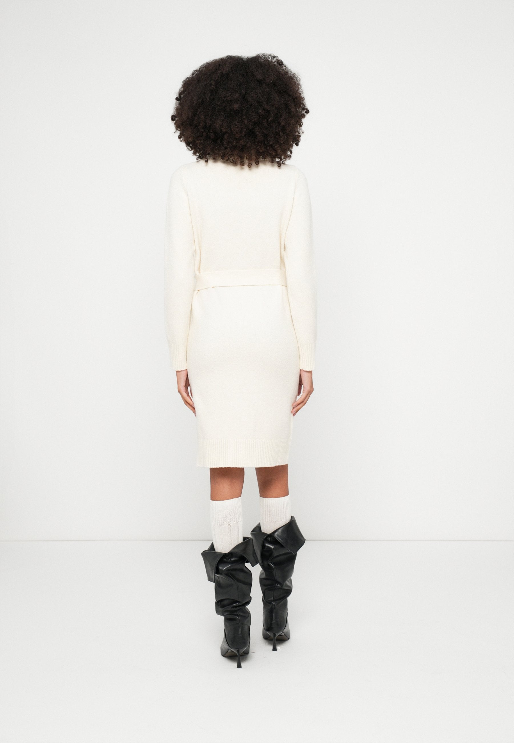 KARL LAGERFELD Strickkleid Media 2