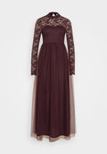 VILA VILYNNEA MAXI DRESS