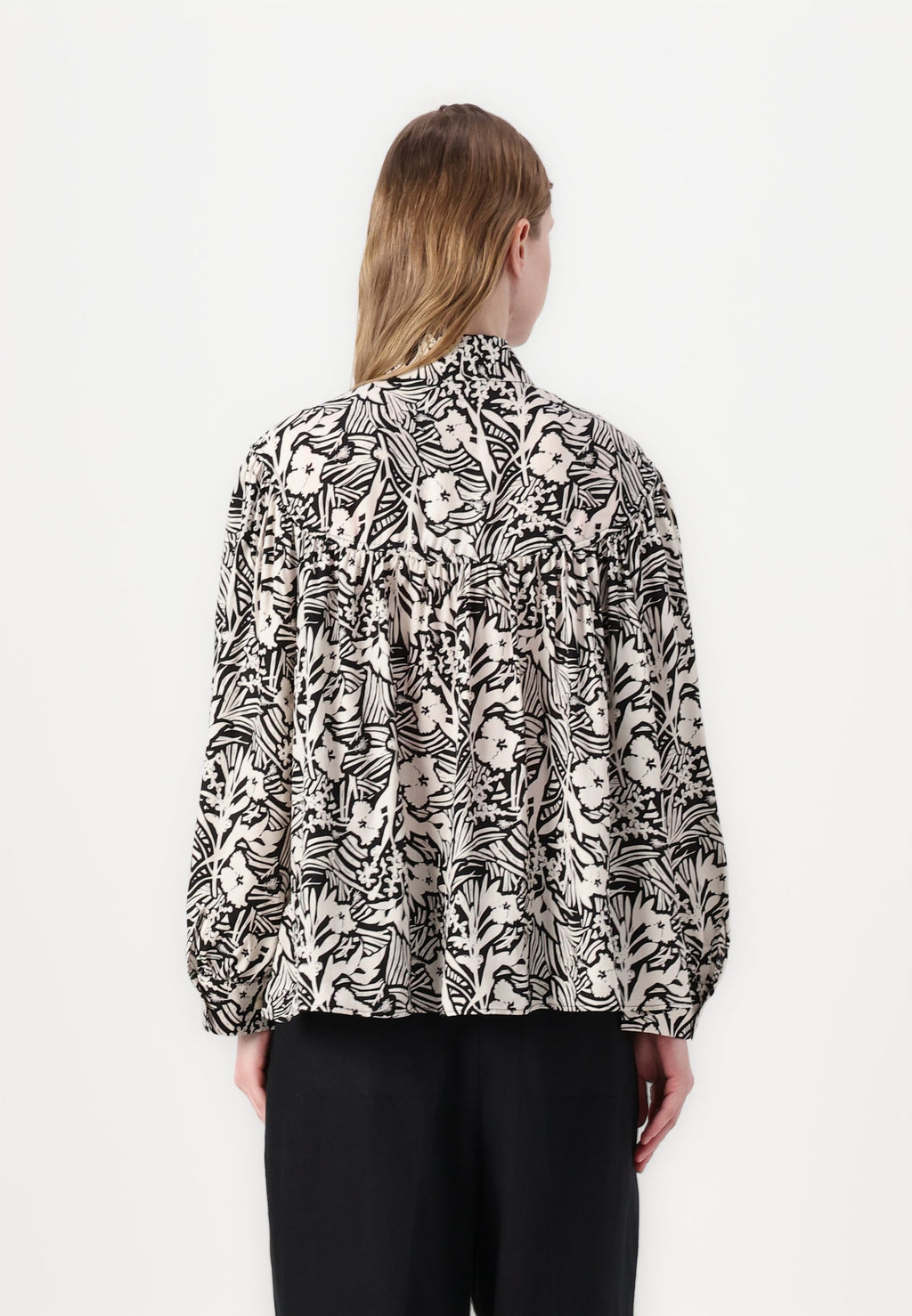 BLOUSE Media 4