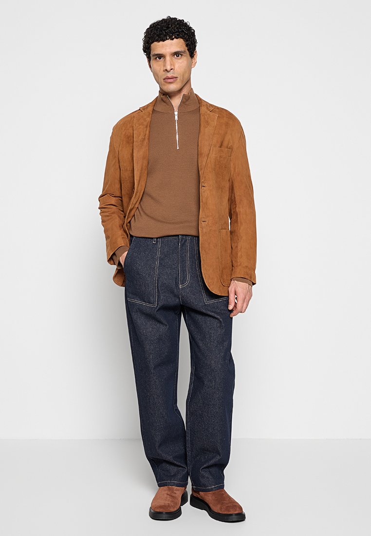 Armani Exchange Loose Jeans Media 2