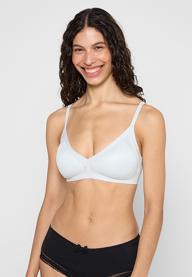 Chantelle Bustier Media 1