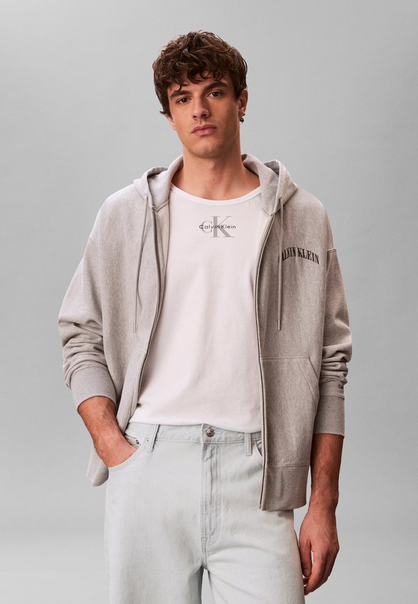 Calvin Klein Jeans MONOLOGO