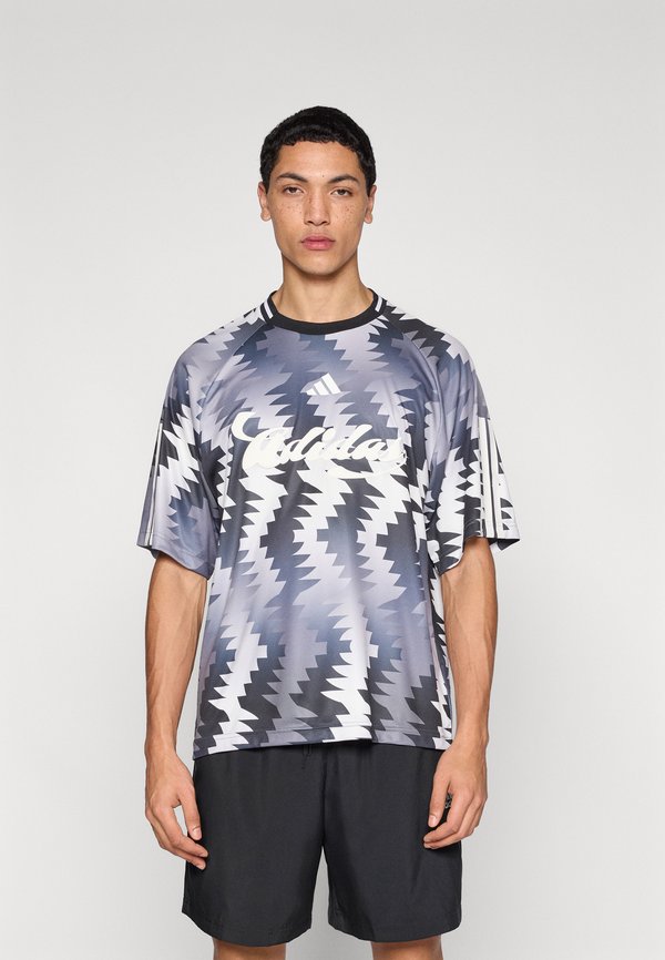 adidas Sportswear HOUSE OF TIRO X COMMON GOAL - Print T-shirt - grey four/black/off white/carbon