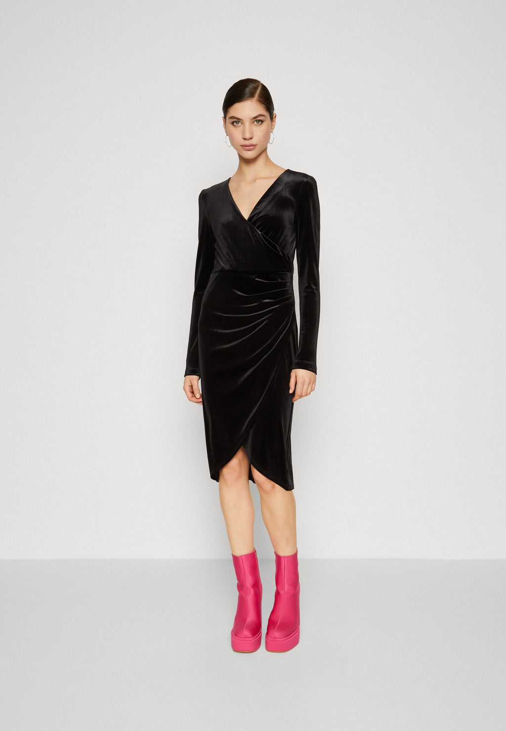 ONLJENNY DRESS Media 3