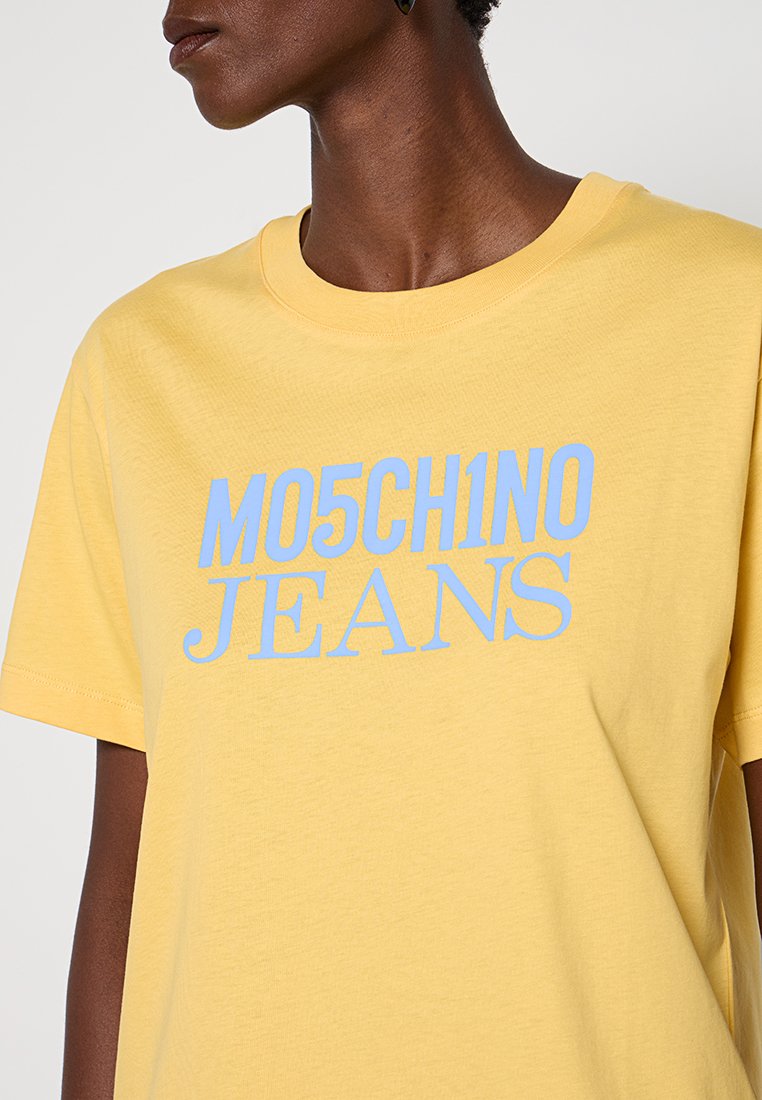 MOSCHINO JEANS