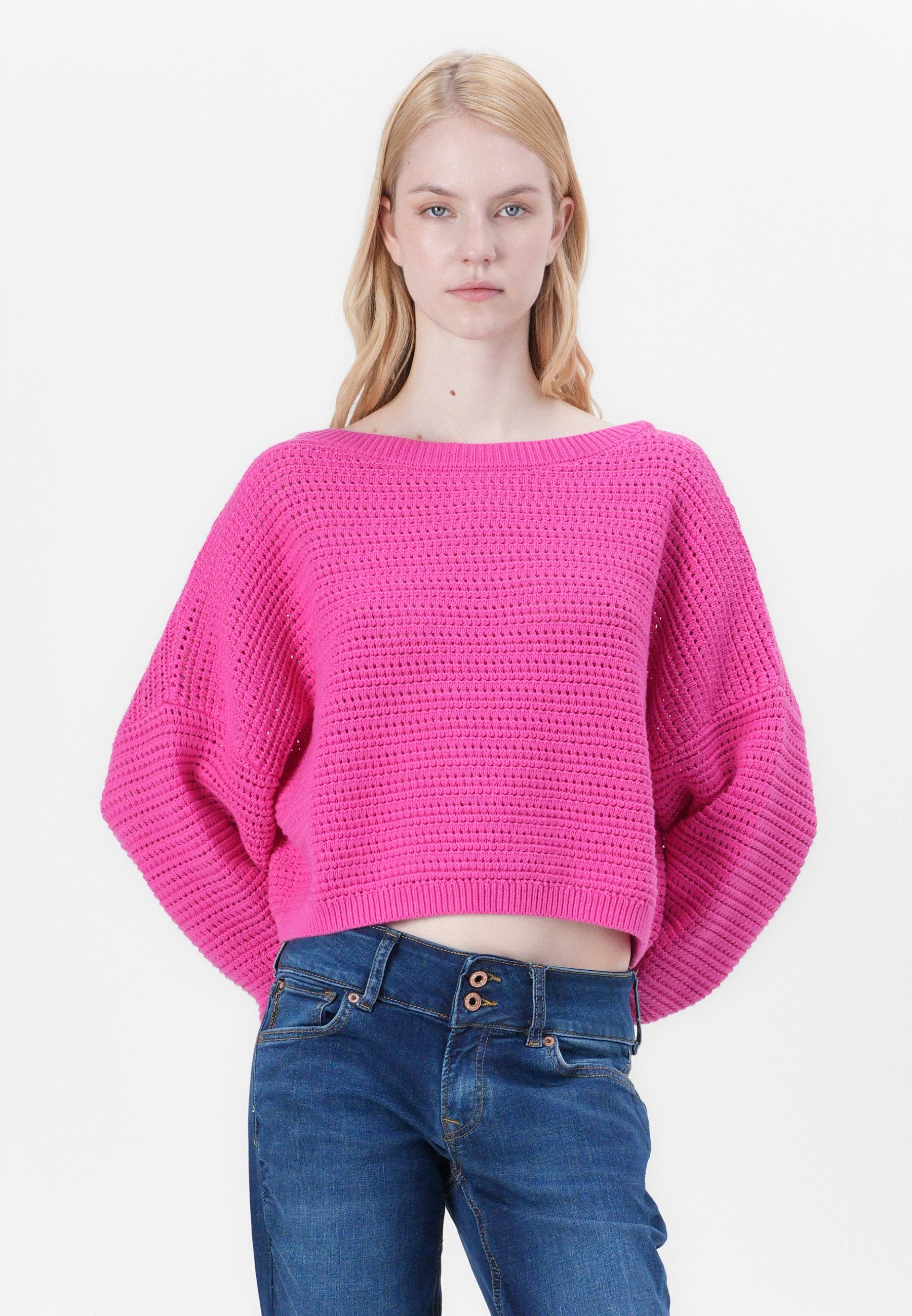 GAP OVERSIZED