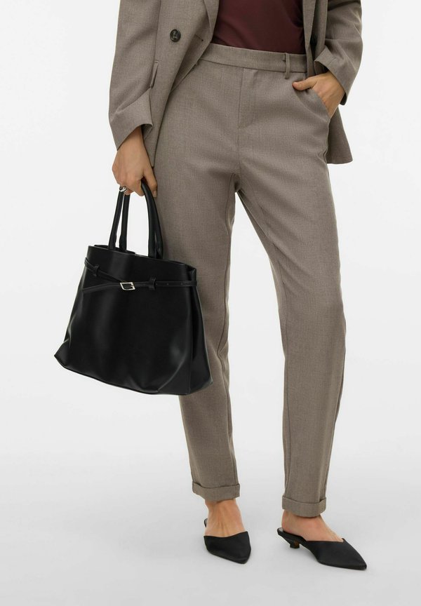 Vero Moda VMMAYA Mid waist - Trousers - moon rock