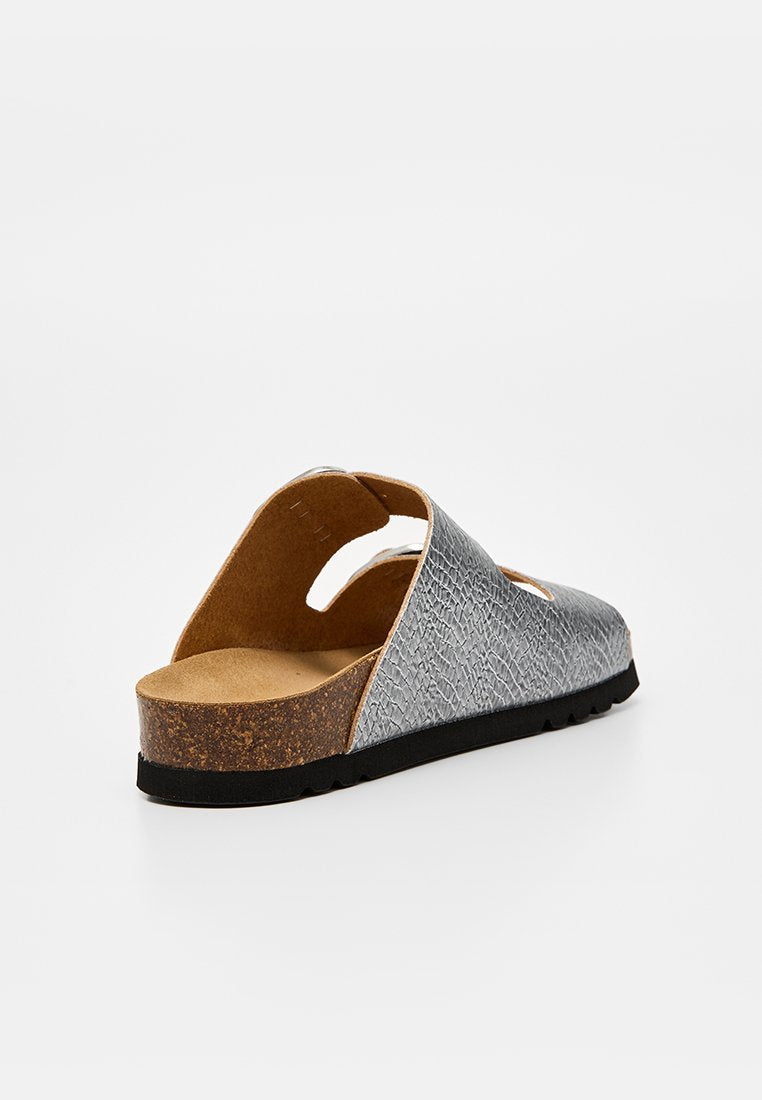 Scholl NOELLE