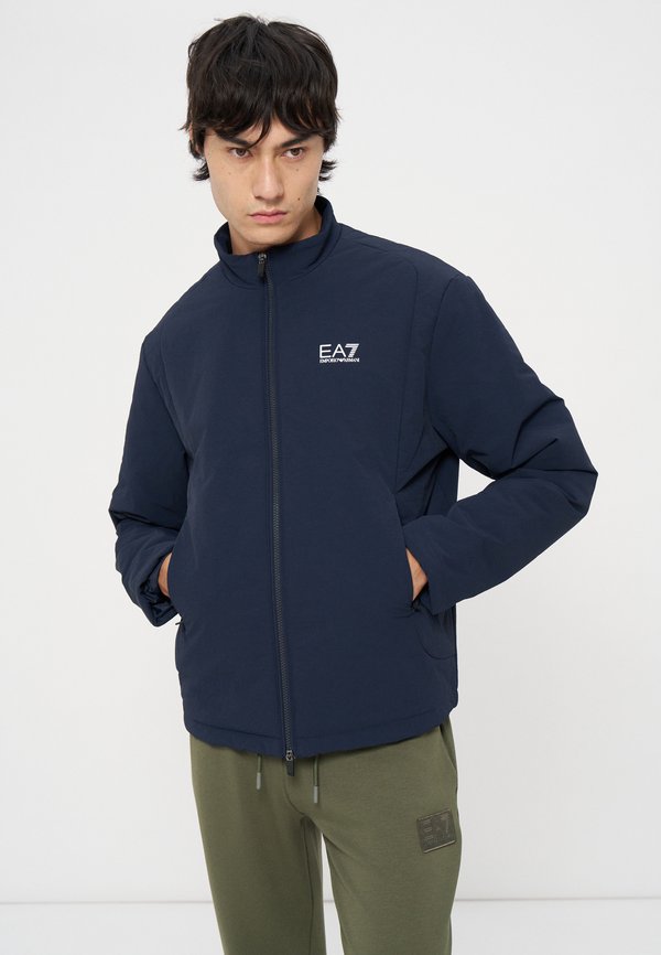 EA7 Emporio Armani