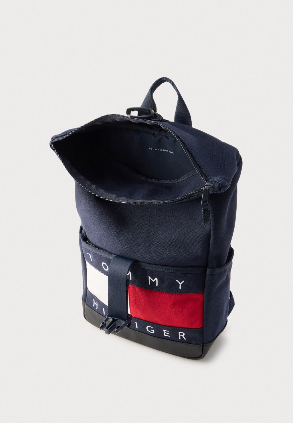 Tommy Hilfiger KIDS' HERITAGE FLAG LOGO ROLL-TOP BACKPACK