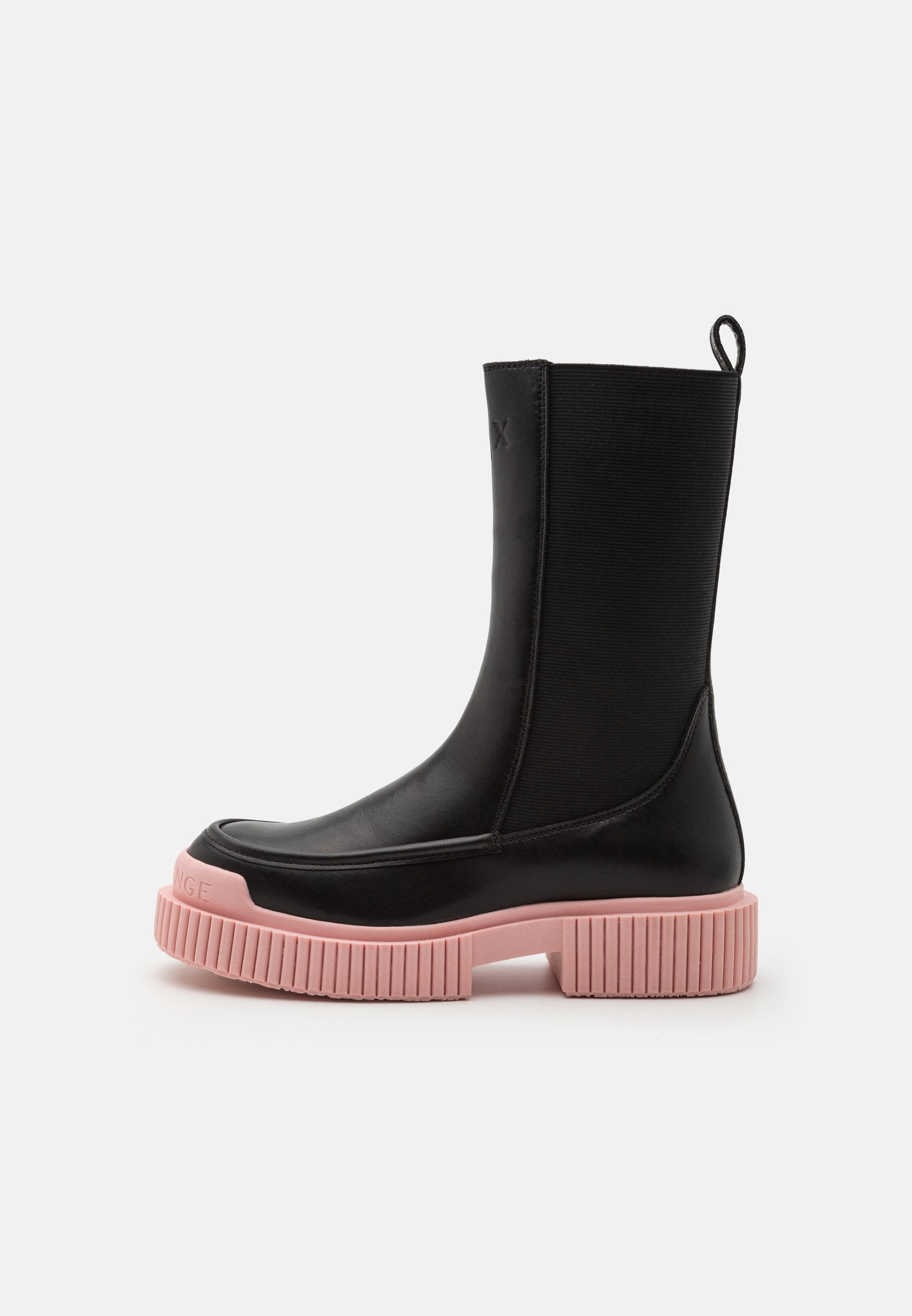 BOOT Media 1