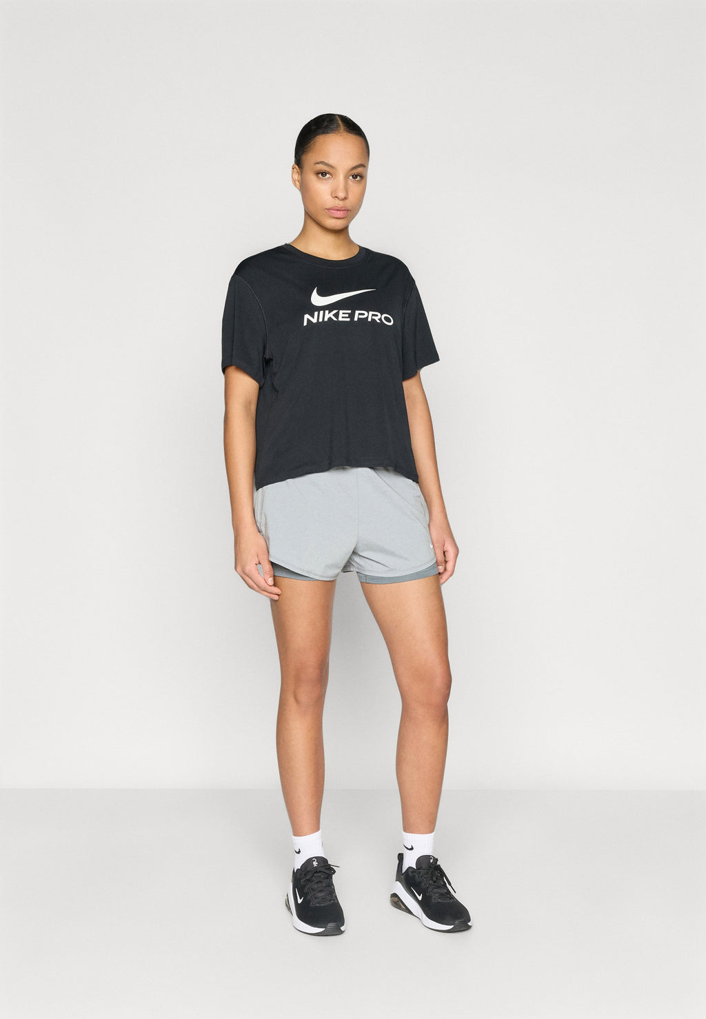 Nike Performance 365 LOOSE