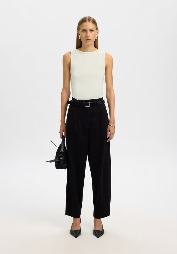 Selected SLFMANJA REVERSIBLE