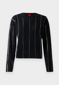 Schwarzer gerippter Pullover mit langen Ärmeln, Rundhalsausschnitt und silbernen vertikalen Streifen. Der Stoff hat eine weiche Textur und trägt ein Markenschild am Halsausschnitt.