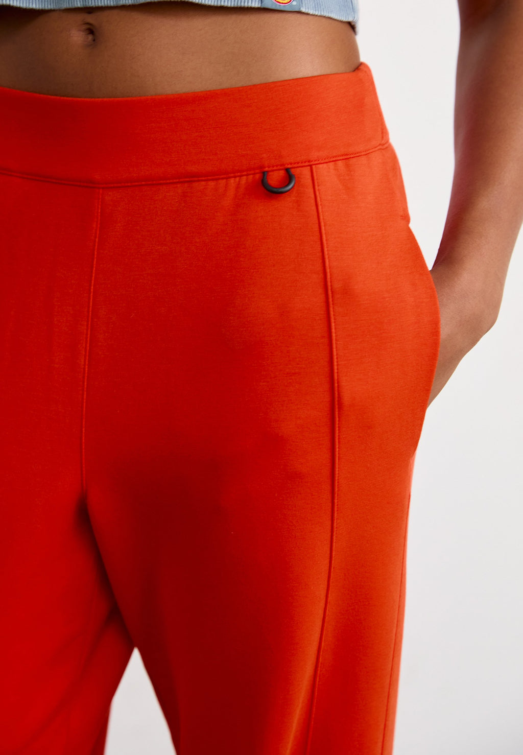 Nike Sportswear  SOFT