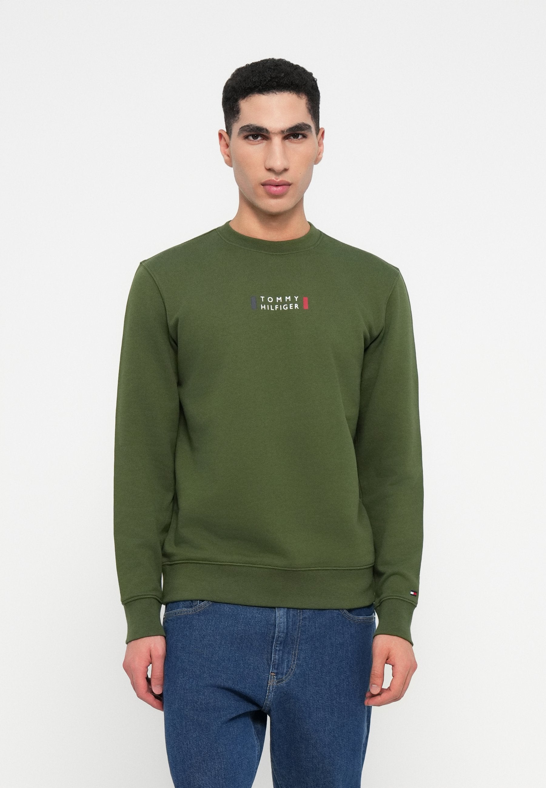 BRAND LOVE SWEATSHIRT Media 3