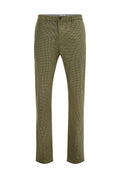Olivgrüne karierte Hose mit schmaler Passform. Leichtes Material, flacher Bund, Gürtelschlaufen und eine knopfloser Verschluss.