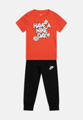 Nike Sportswear TEE PANT SET