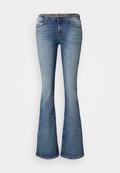 Helleblaue Schlagjeans aus Denim mit mittelhoher Taille, fünf Taschen Design und kontrastierenden Nähten entlang der Taschen.