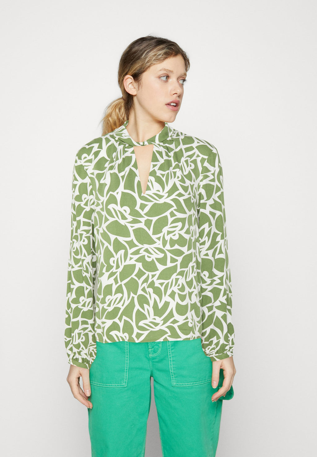 VILA VIMORAS RIA HIGH NECK