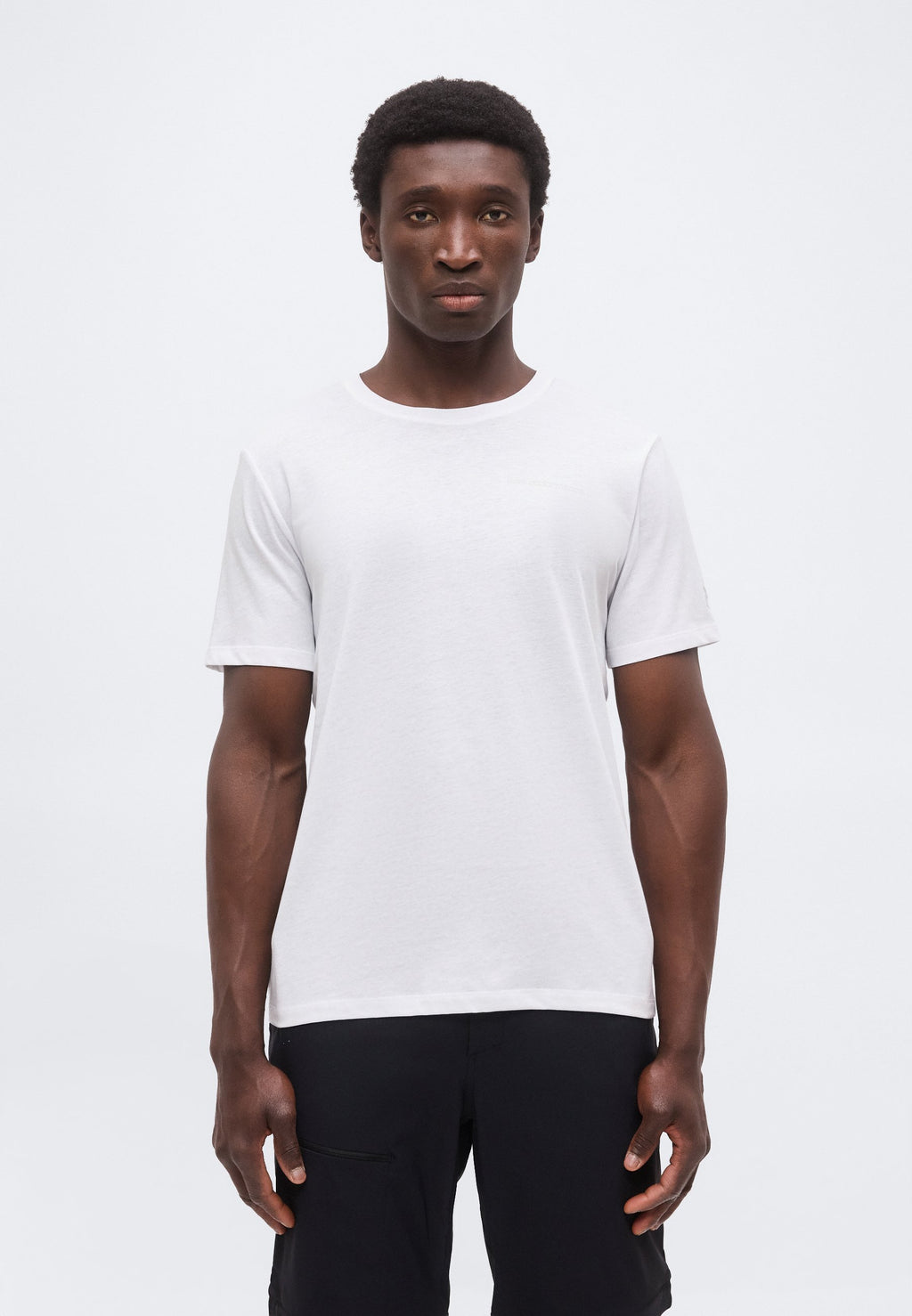 Peak Performance EXPLORE LOGO TEE