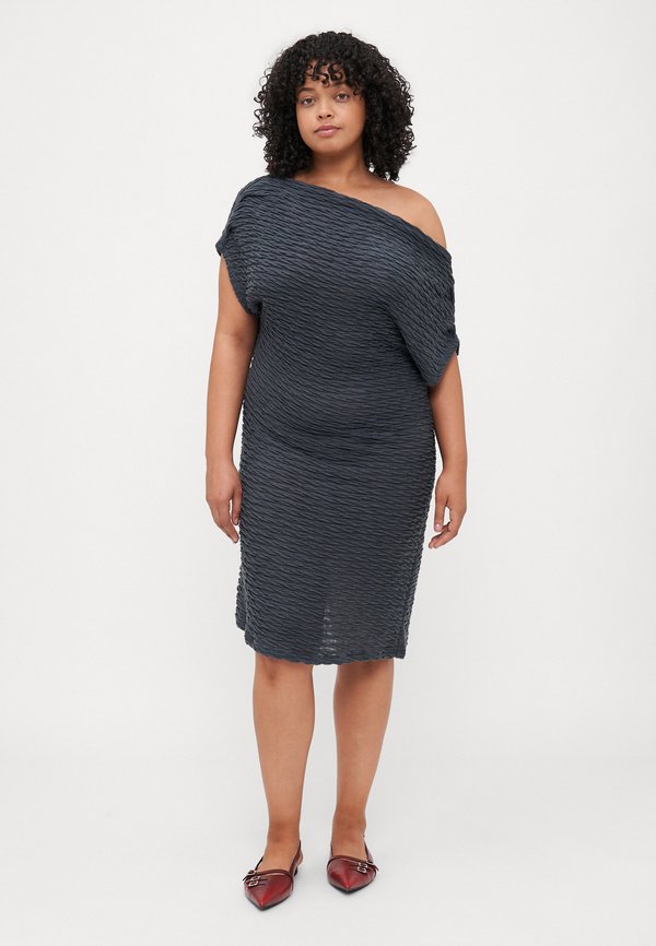 Vero Moda Curve VMCFIE ONE SHOULDER DRESS