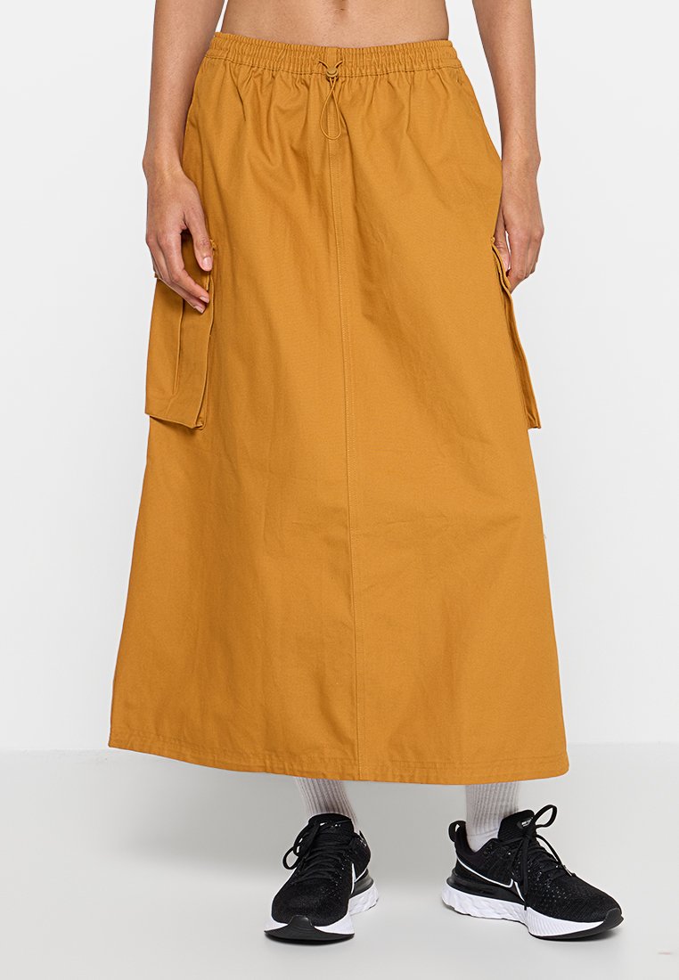 Nike Sportswear LOOSE FIT