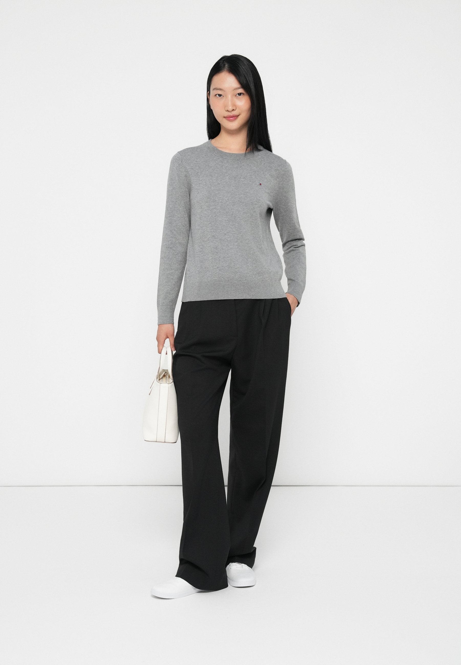 TIMELESS WOOL BLEND RELAXED STRAIGHT TROUSERS Media 2