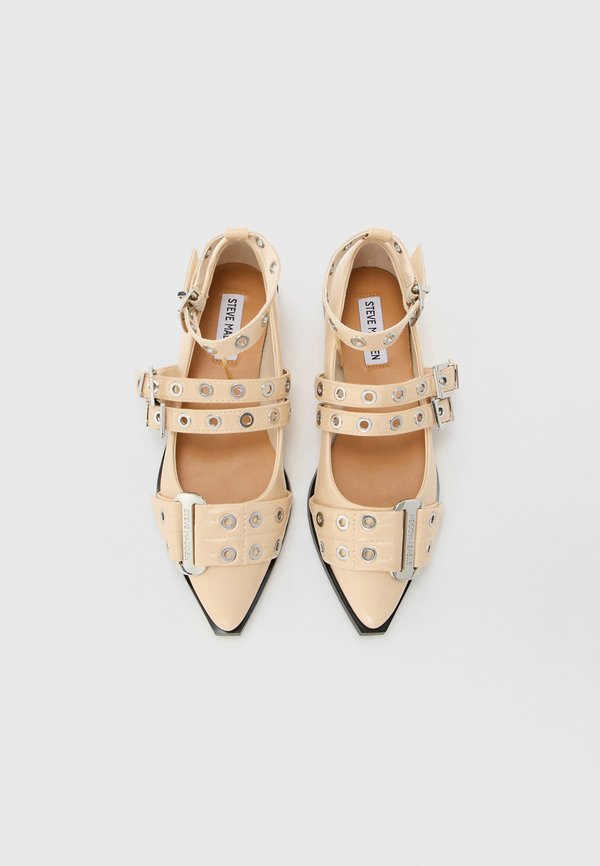 Steve Madden GRANDER