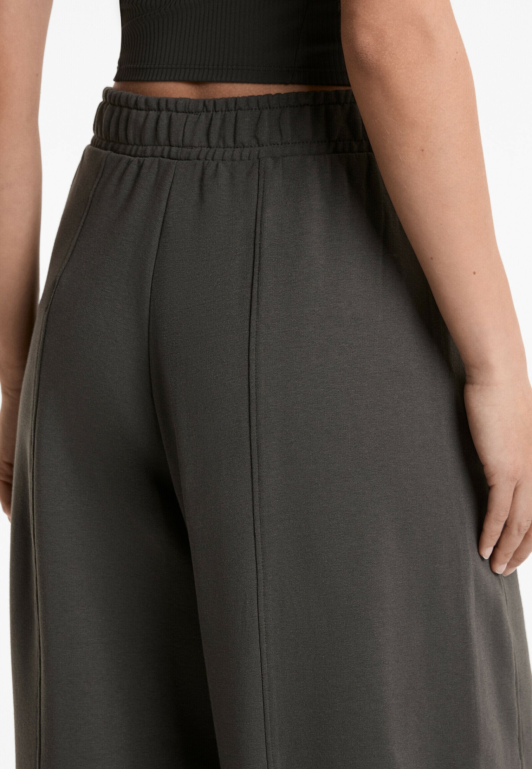 OYSHO SOFT-TOUCH WIDE STRAIGHT-LEG