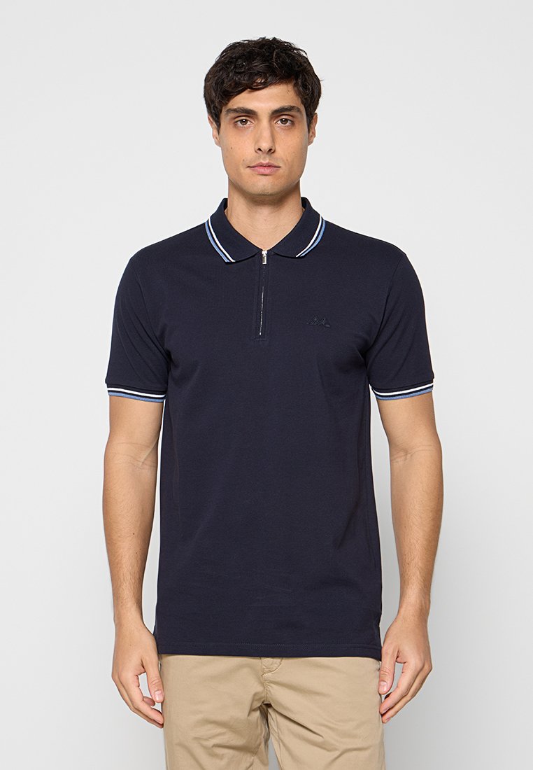 RELAXED FIT Media 1