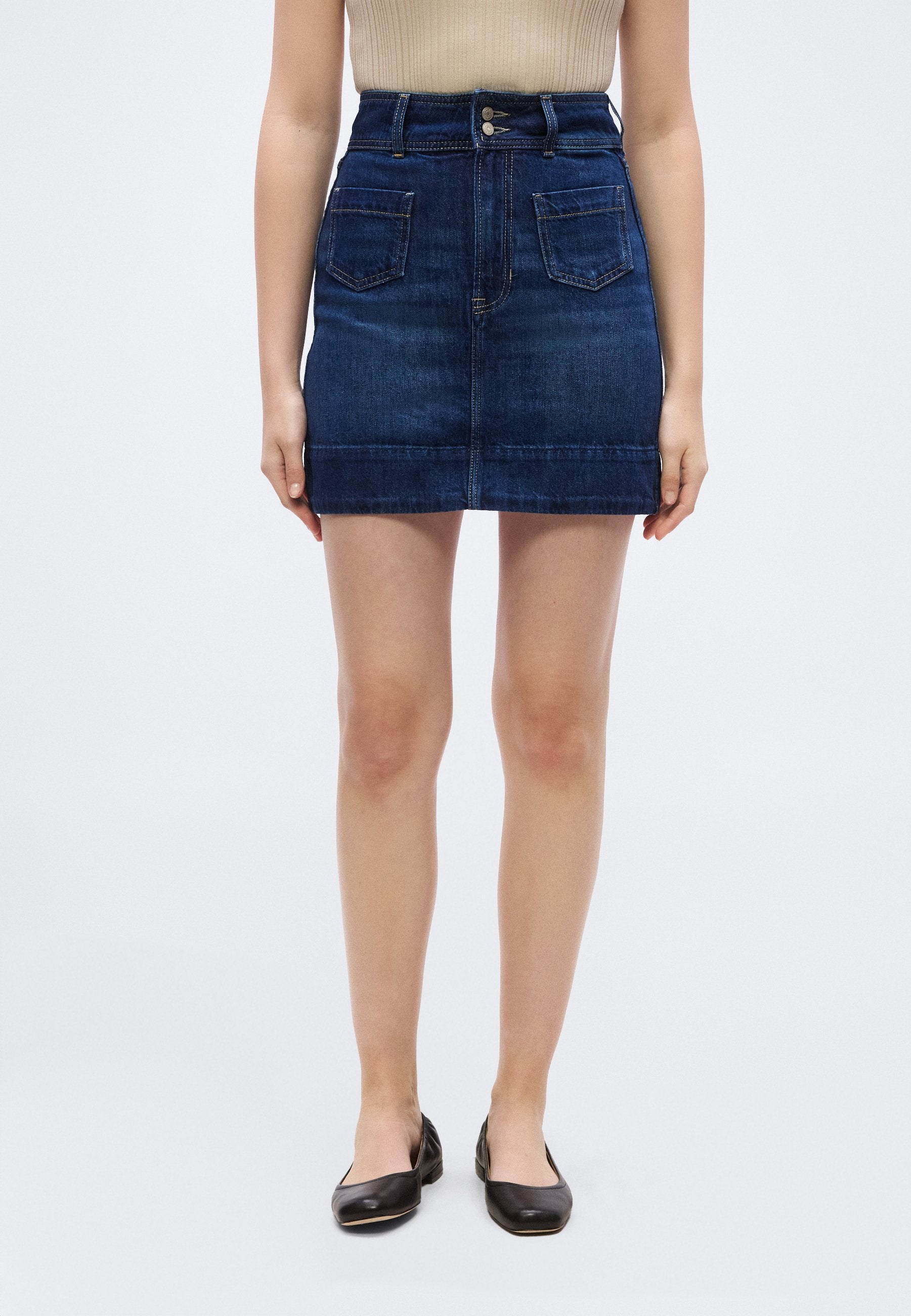 BOSS SKIRT 1.0